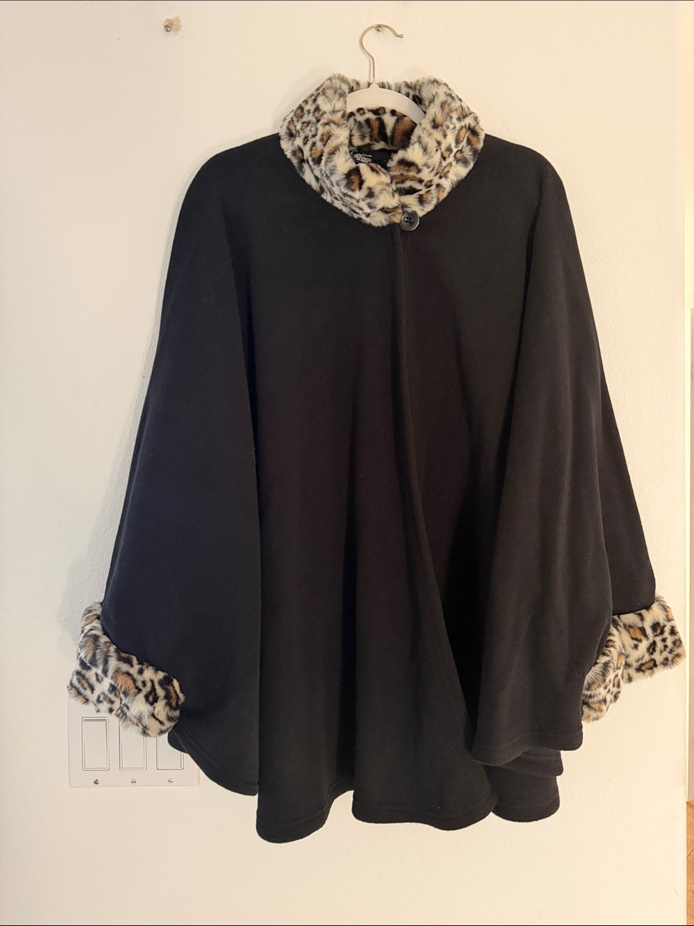 Cejon Black Cape with Leopard Faux Fur Trim